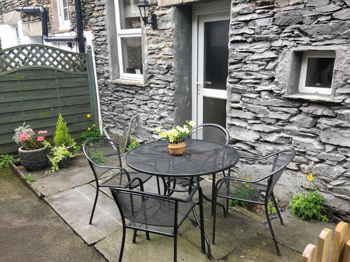Acorn Cottage Bowness-on-Windermere Exterior photo